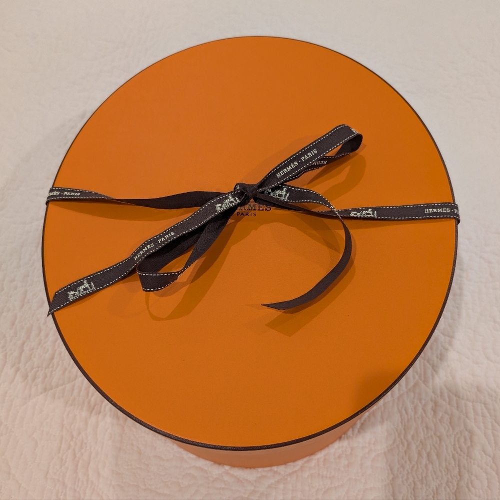 Hermes Round Hat Box